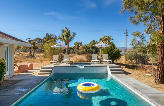 Mojave Moon by Avantstay Modern & Bright JT Home in Great Location w/ Pool & Hot Tub - Foto 24