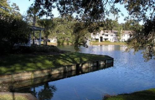 W2 Ocean Walk Resort upstairs 2 bed king and two twins next to back pool - Foto 17