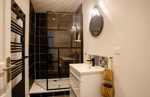 Quiet apartment, lively area,next to Eiffel Tower. - Foto 2