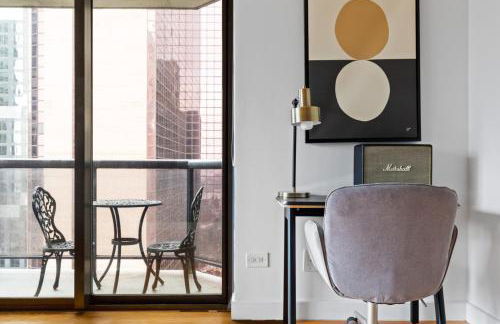 1BR nr Times Sq w Indoor pool Doorman NYC-50 - Foto 5