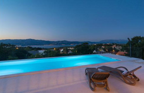Amazing Home In Supetar Brac - Foto 26