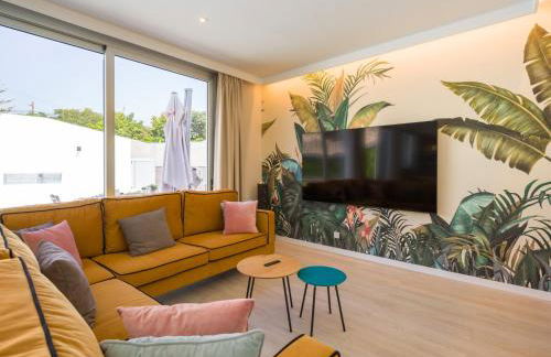 Villa in Maspalomas with Private Heated Pool - Foto 3