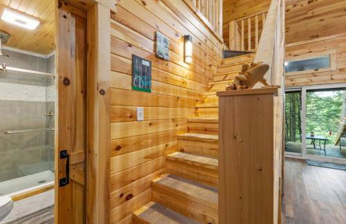 Hemlocks Over Muir in Rogers KY - Hot Tub & WiFi - Foto 14