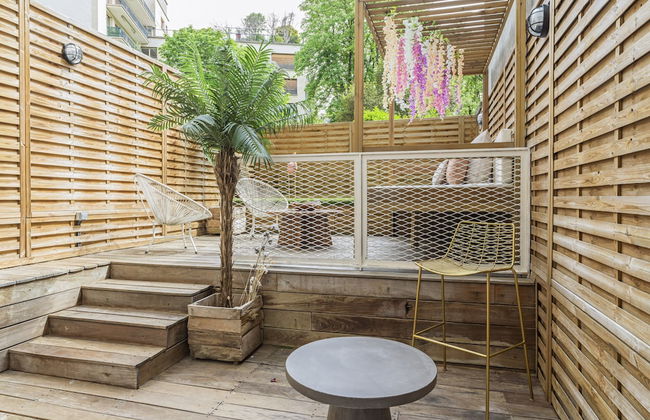 Rose & Garden - Eiffel Tower - Photo 32