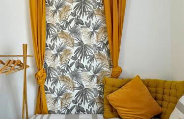 Mini Nid - Centre - Wifi - Equipé - Cosy - Foto 9