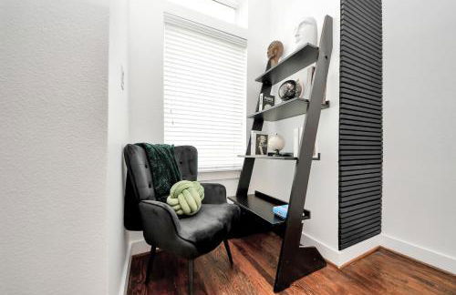 AMAZING ROOFTOP! DOWNTOWN SKYLINE VIEWS!!! SLEEPS 15 - Foto 19