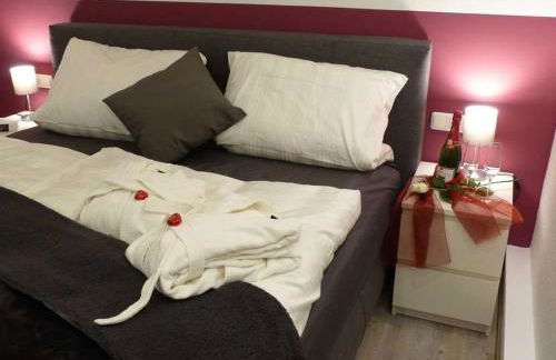 4 Sterne Ferienwohnung Schlossblick Sauna Pool Whirlpool pri - Foto 55