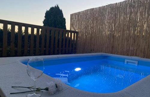 Suite Breeze - Private Heated Pool - Foto 25