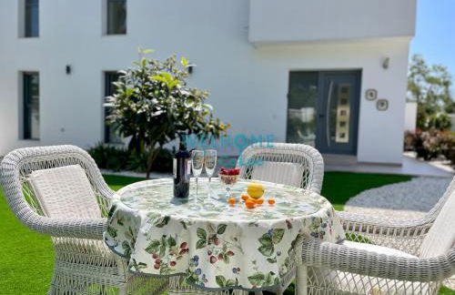 VALENTINA villa de lujo con piscina - Foto 43