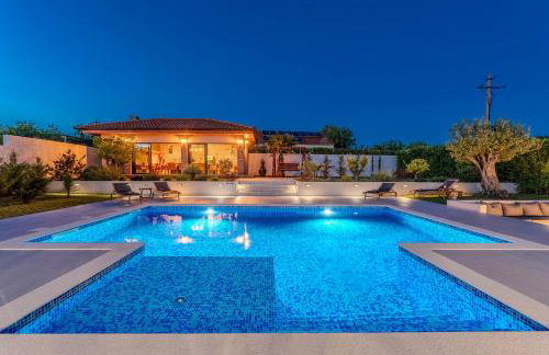 Villa Oasis - Photo 1