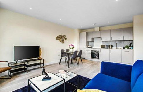 Hybrid Resi - London, Sutton, Free car or van parking - Foto 75