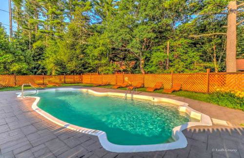 Traditional Wooden Cabin Rental in the Poconos, Pennsylvania - Foto 7