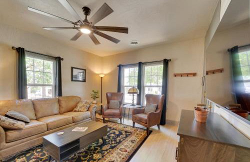 Less Than 1 Mi to Dtwn Home with Deck in Clarkdale! - Foto 6