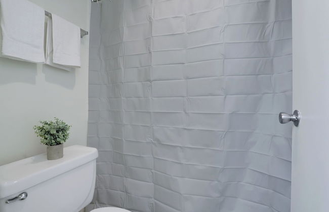 Crystal City Apt Close to Airport - Foto 32