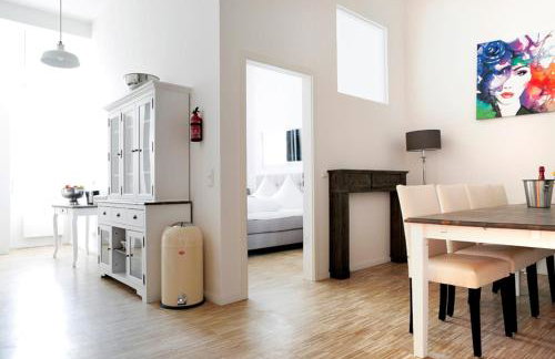 SC 04 by ROCKCHAIR Apartments l SUPERHOST Status l 4 Bedrooms Boxspringbeds 2 Bathrooms Balcony Elevator - Cozy Family & Business Flair welcomes you! - Foto 9