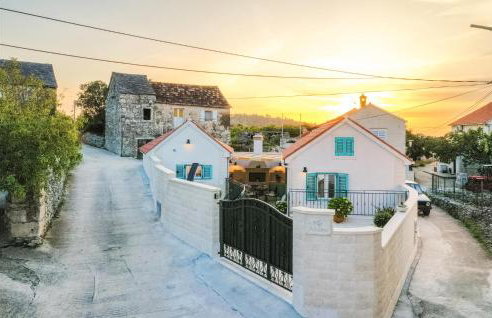 2 Bedroom Stunning Home In Nerezisca - Foto 11