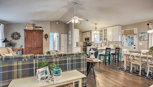 The Lake House in Rathdrum with Beach and Fire Pit - Foto 5