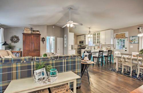 The Lake House in Rathdrum with Beach and Fire Pit - Foto 5