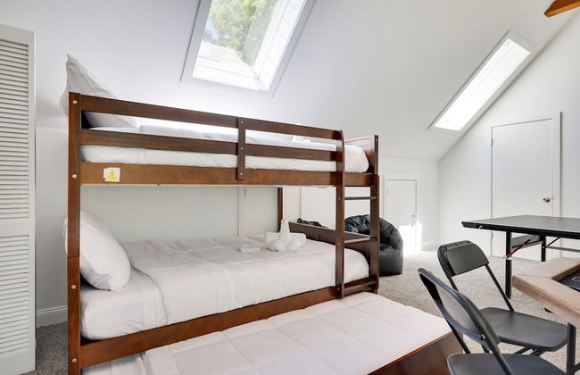 Paradise Retreat by Avantstay Pool Hot Tub Game Room - Photo 37