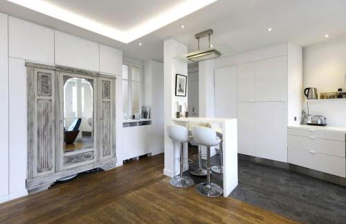 Luxury Stay Paris Place des Vosges - Foto 32