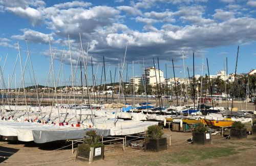 Discover Sitges Center&Beach, a un minuto del mar - Foto 19