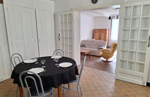 La Maison Douessine - Hyper Centre Doué La Fontaine - WIFI gratuit -Proche Bioparc Zoo - Photo 5