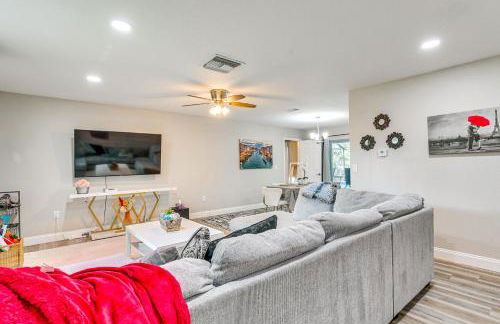 Disney Day Trips! Lakefront Home with Heated Pool - Foto 4