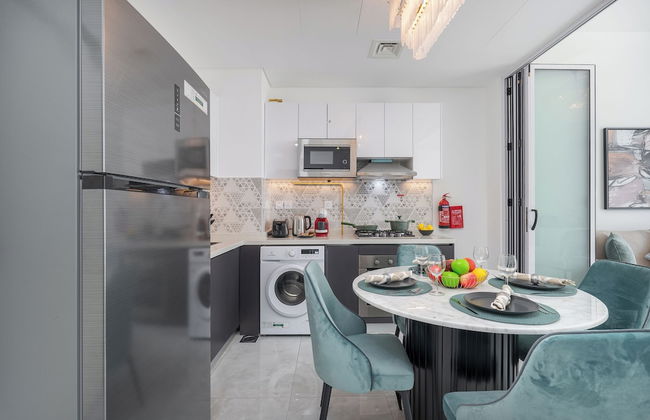 Vogue Elegance at Pearlz near Metro - Foto 60