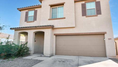 4 Bedroom Desert Oasis Large Yard Sleeps 8 - Foto 2