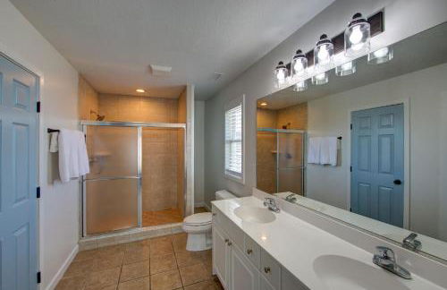 Hotter Otter-6 beds-private pool-kid/pet friendly-walk to beach! - Foto 16