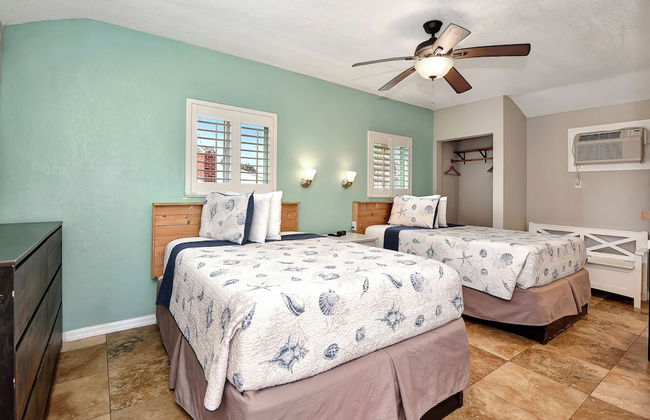 Shoreline Suites & Cabana Cottages - Foto 30