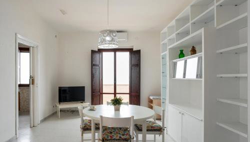 San Menaio Apartment by Rentbeat - Foto 2