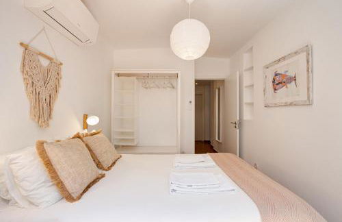 Moradia Tradicional no centro a 100m da Praia - Foto 33