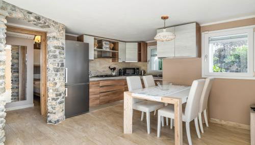 GuestHost - Golfo dei Poeti! Tellaro Holiday Home - Foto 3