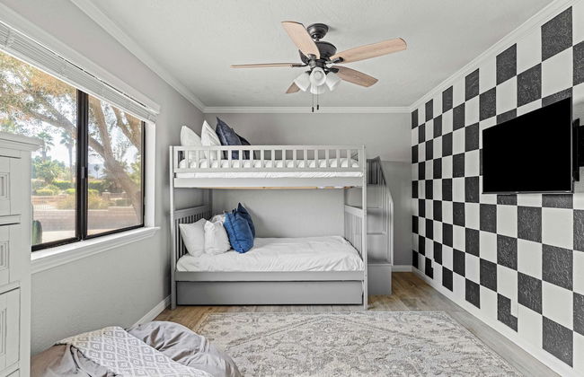 Pool, Sports Court, Game Garage, Fire Pit, & Casita Olivano Ranch by Avantstay - Foto 27