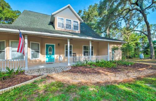 Lovely Hawthorne Home with Private Boat Dock! - Photo 32