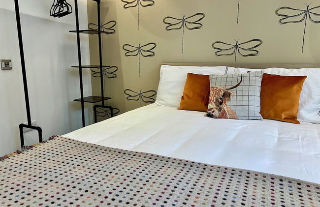 Crieff Armoury Luxury Self Catering Apartment - Foto 11