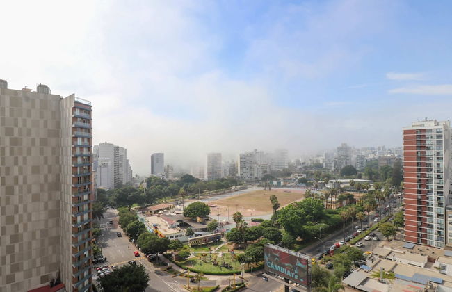 w Exceptional 2BR w Balcony in Barranco - Photo 11