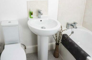 Stylish Central Bath House with five bedrooms - Photo 11