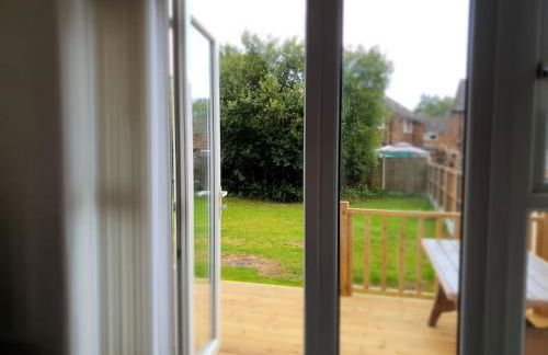 Cheerful 3 bedroom house with spacious garden - Foto 12