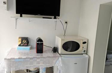 Petit studio, pour une personne - Foto 8