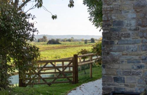 Peaceful Riverside Five Bed Cottage in Somerset - Foto 9