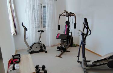 Villa Confido - Luxury 3BR Apartment with Private Pool near Trogir - Photo 17