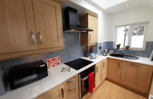 Sanderling - Grade 2 Listed Georgian Townhouse by the sea - Photo 17