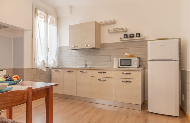 Family Colours near Rialto Mercato - Photo 8