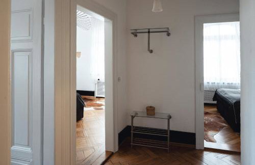 Historical Luxury Homes - Stadtvilla mit Jacuzzi und Garten - Foto 15