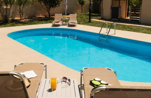 Garden House with Pool, 10min to center - Foto 46