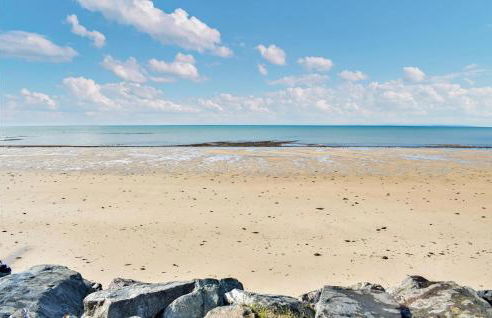 2 Bedroom Stunning Home In Créances - Foto 24