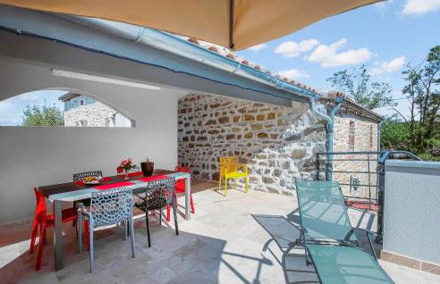 Awesome Home In Grospierres With Sauna - Foto 15