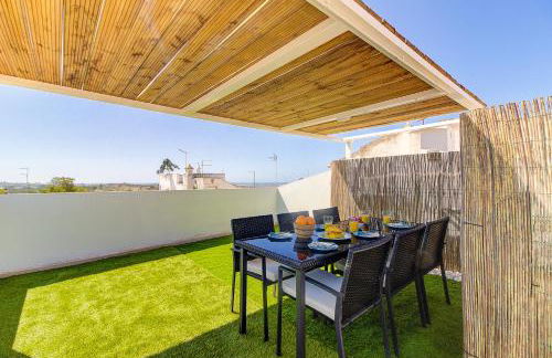 Amazing Home with Balcony & Barbecue - Foto 33